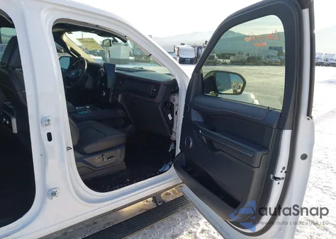 2022 Ford Expedition Max Limited из США, поврежденный, VIN 1FMJK2AT5NEA36677